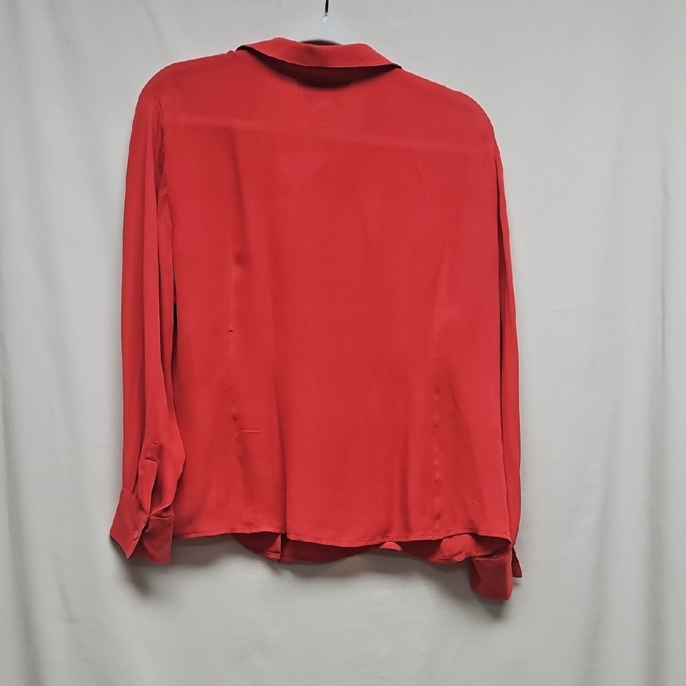 VINTAGE Saville for Nordstrom Red 100% Silk Button-Down Blouse - Size 18 - Picture 9 of 11